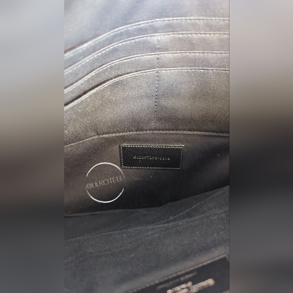 ⚡ FLASH SALE - Saint Laurent Star Leather Clutch - Picture 11 of 14